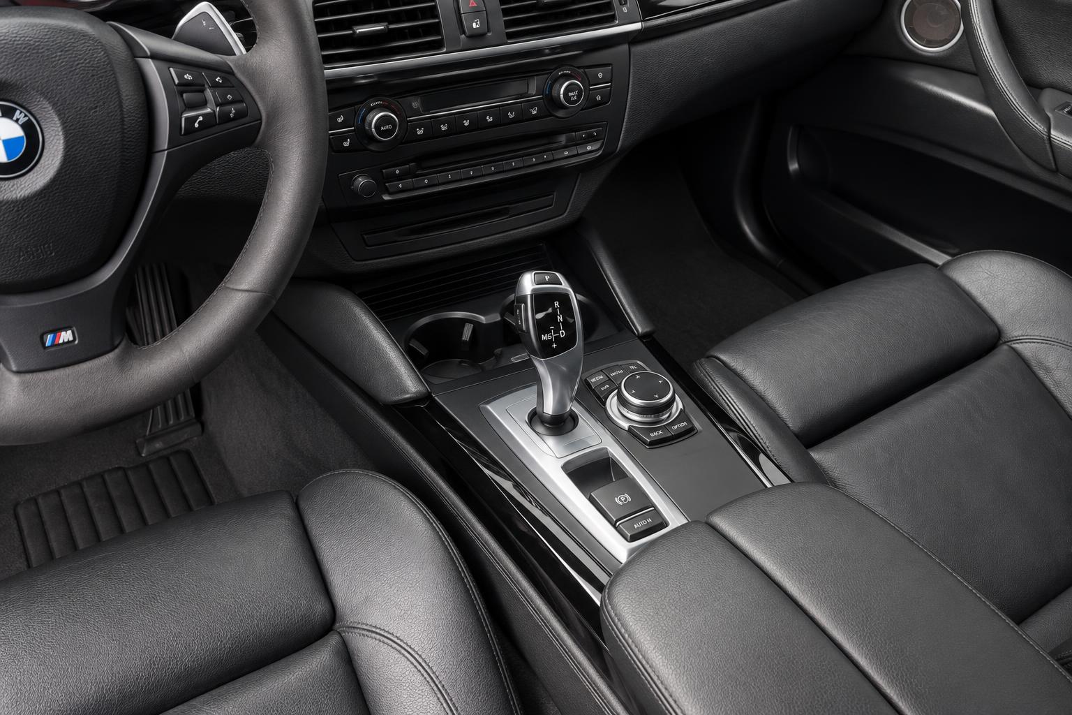 2010 BMW X5 M - Photo 10