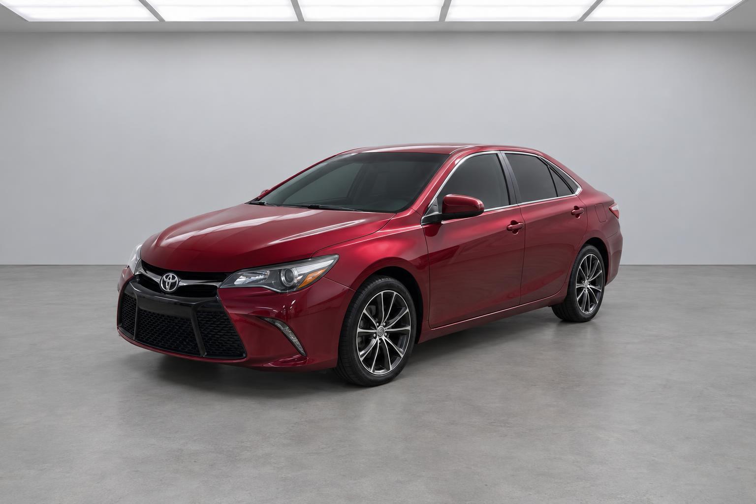 2017 Toyota Camry XSE, front three-quarter