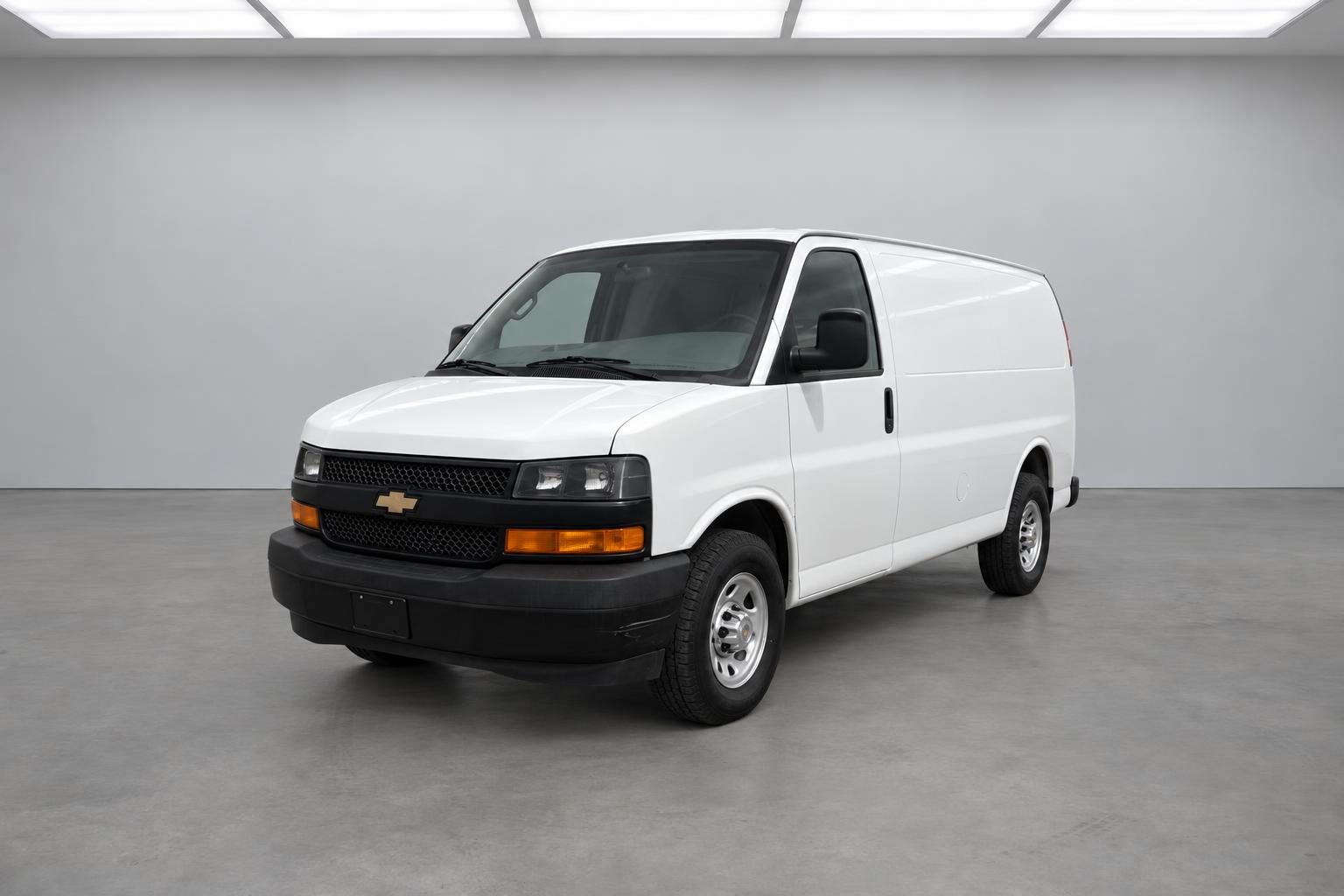 2019 Chevrolet Express 2500 Cargo, front three-quarter