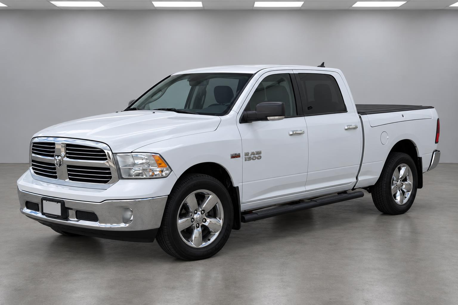 2014 Ram 1500 Big Horn, front three-quarter