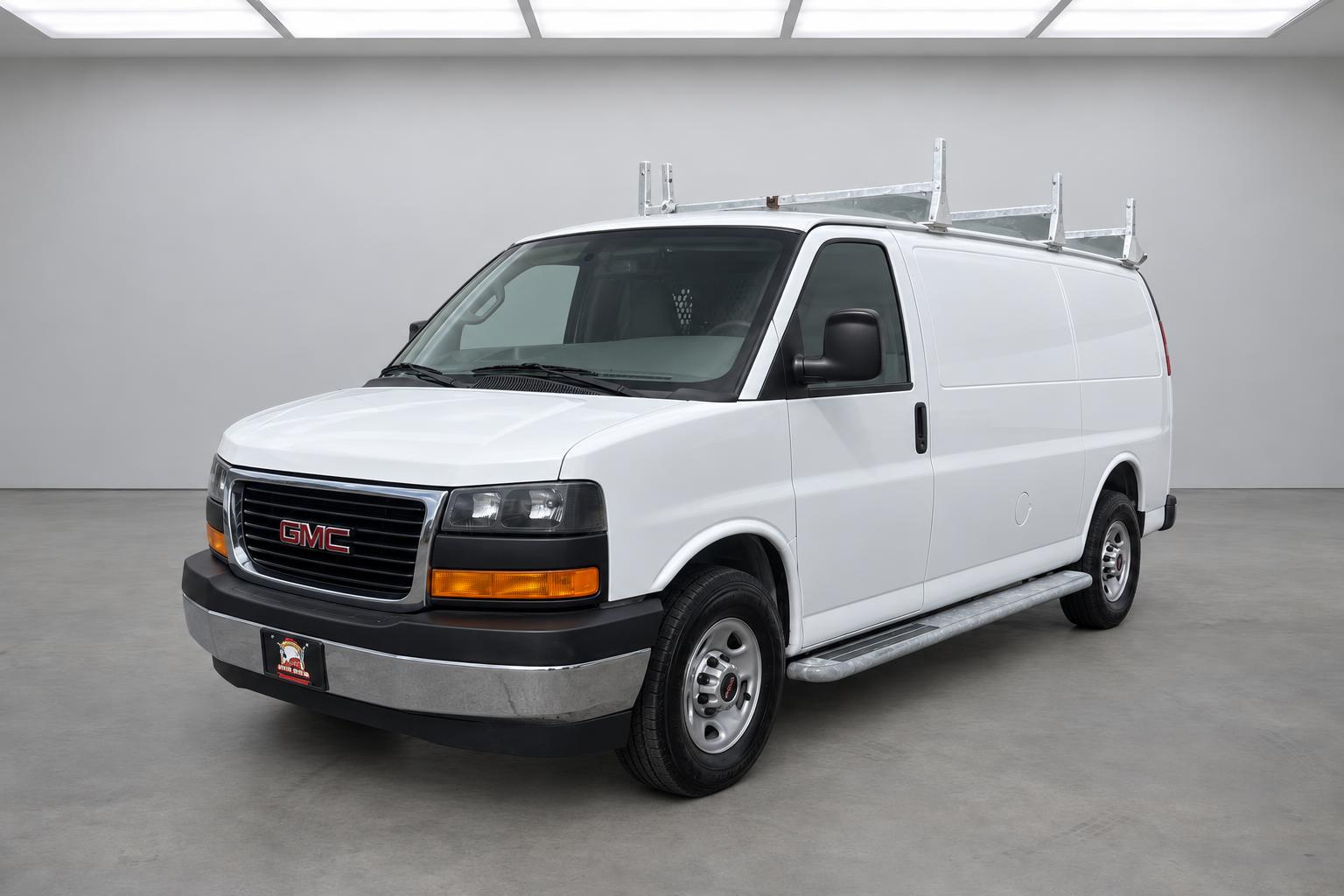 2017 GMC Savana 2500 Cargo, front three-quarter