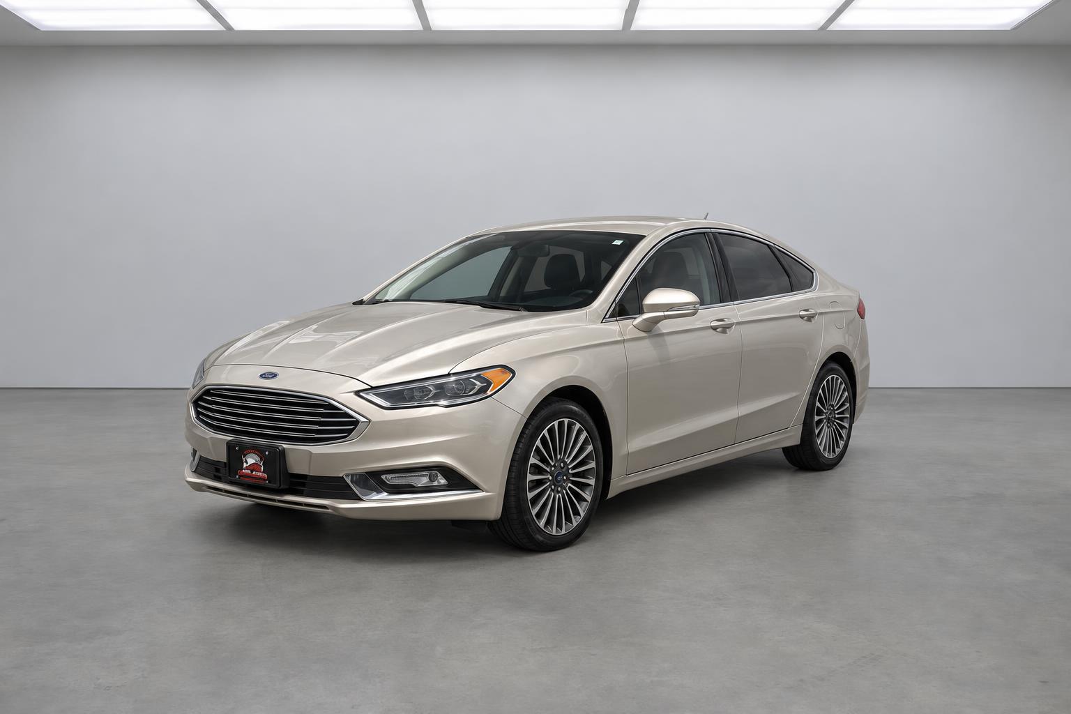 2017 Ford Fusion SE, front three-quarter