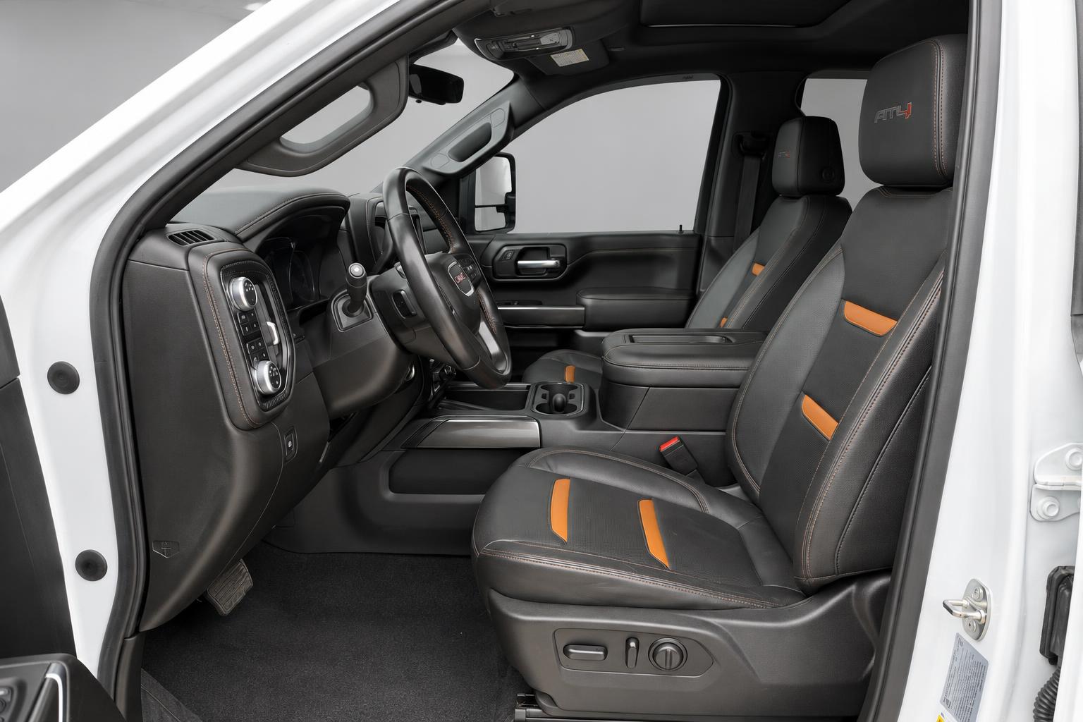 2021 GMC Sierra 3500HD AT4 - Photo 6